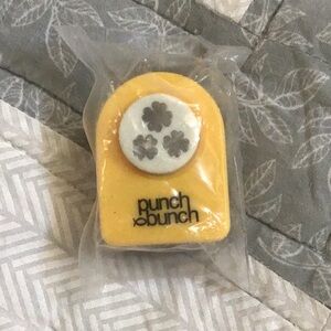 🏷 New Small Hydra Cluster Punch Scrapbook Paper Punch Bunch